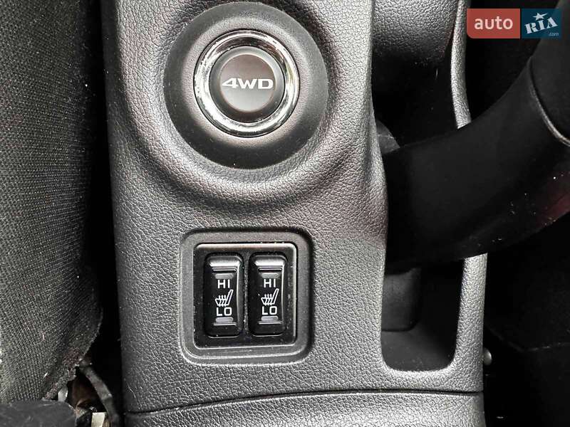 Внедорожник / Кроссовер Mitsubishi Outlander 2016 в Киеве фото 20 Внедорожник / Кроссовер Mitsubishi Outlander 2016 в Киеве