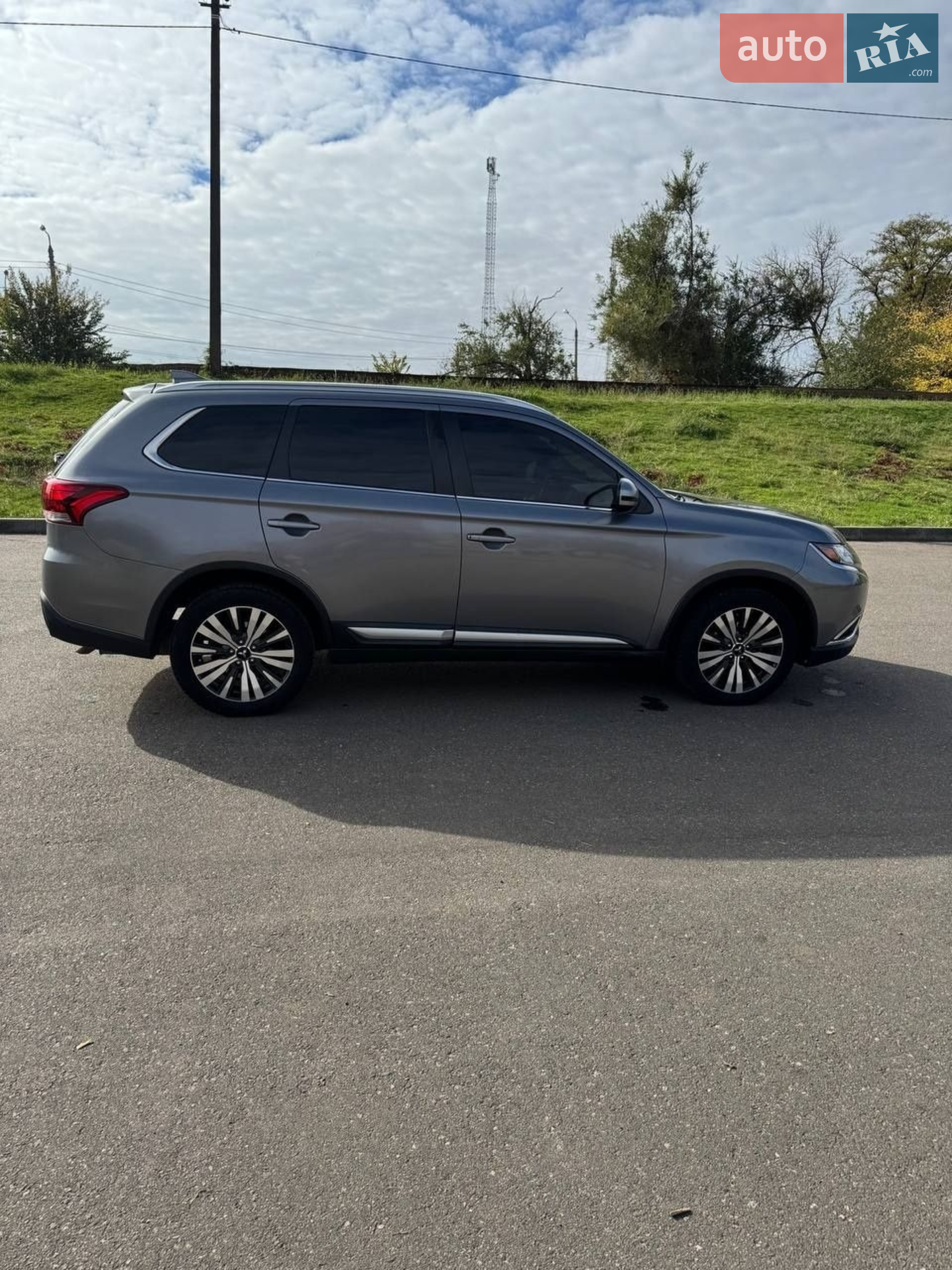 2019 Mitsubishi Outlander - мініатюра 21