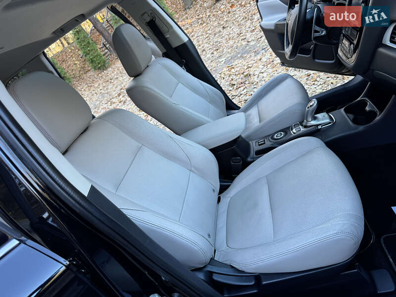 Внедорожник / Кроссовер Mitsubishi Outlander 2014 в Дрогобыче