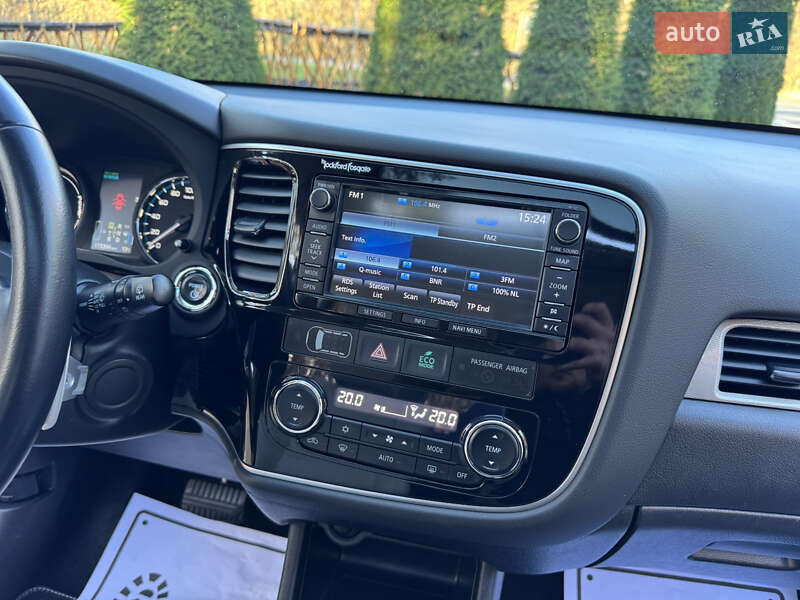 Внедорожник / Кроссовер Mitsubishi Outlander 2014 в Дрогобыче