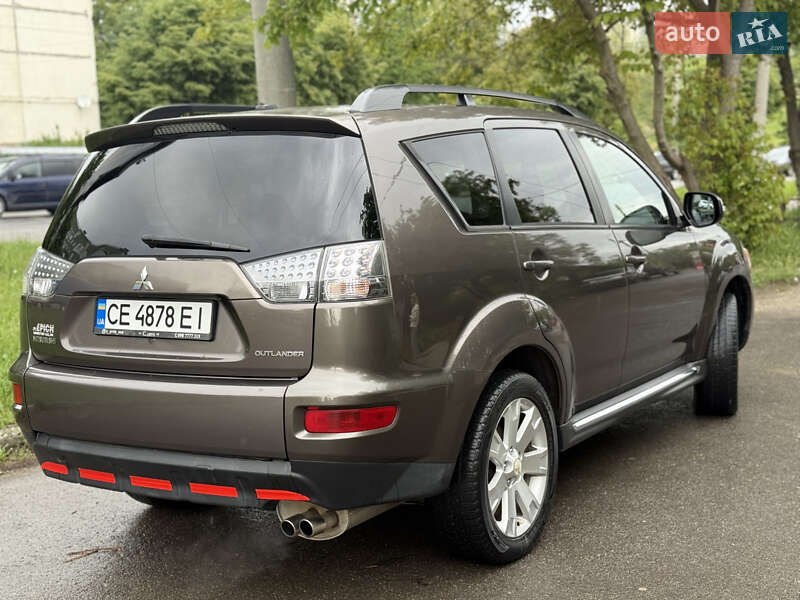 Позашляховик / Кросовер Mitsubishi Outlander 2009 в Чернівцях фото 6 Позашляховик / Кросовер Mitsubishi Outlander 2009 в Чернівцях