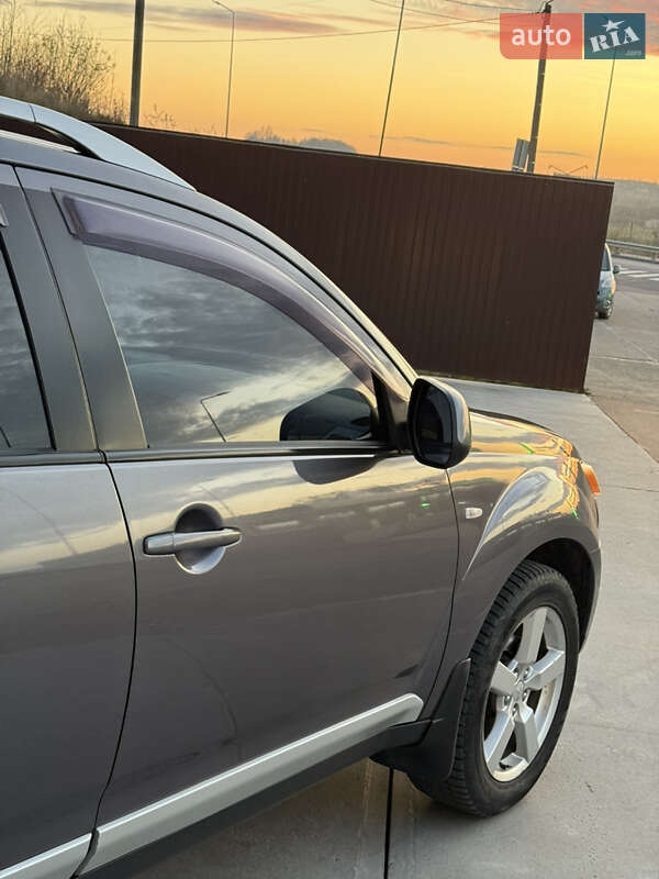 Внедорожник / Кроссовер Mitsubishi Outlander 2008 в Жидачове