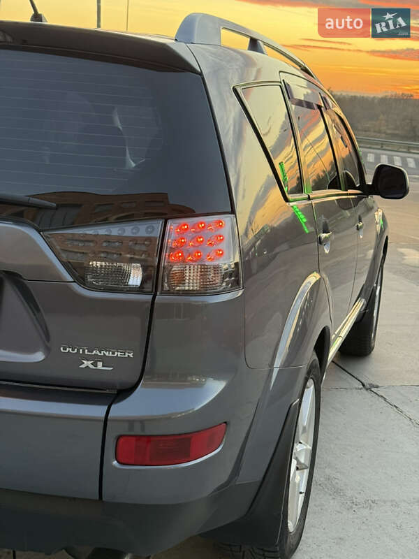 Внедорожник / Кроссовер Mitsubishi Outlander 2008 в Жидачове