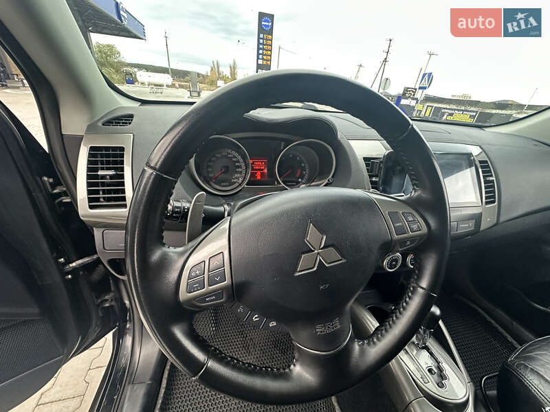 Внедорожник / Кроссовер Mitsubishi Outlander 2008 в Буче фото 5 Внедорожник / Кроссовер Mitsubishi Outlander 2008 в Буче