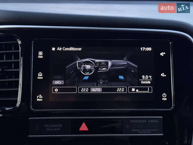 Внедорожник / Кроссовер Mitsubishi Outlander 2018 в Ковеле