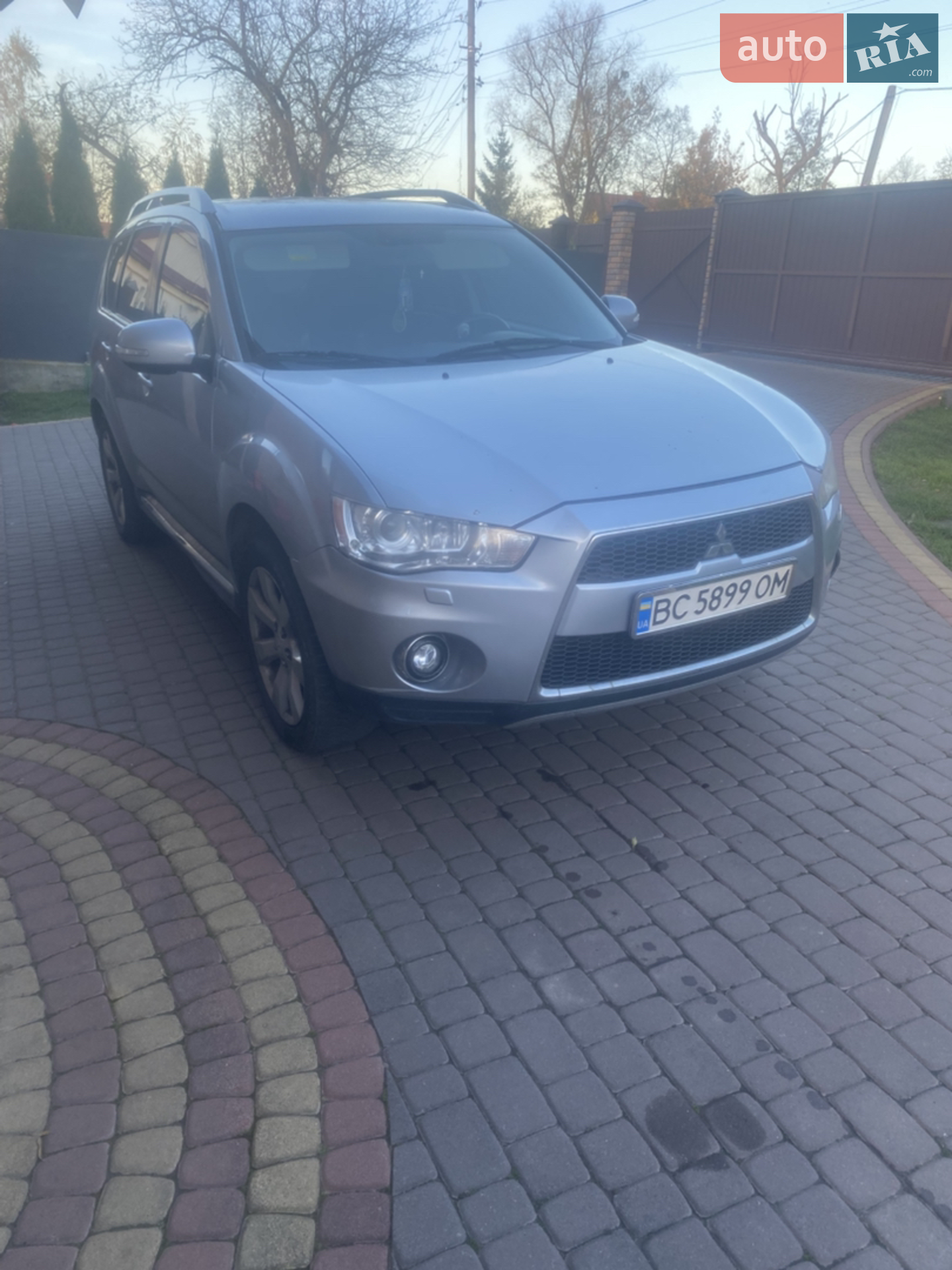 2010 Mitsubishi Outlander - мініатюра 2