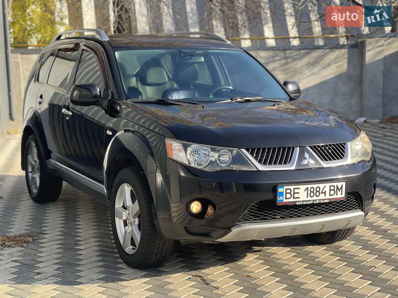Mitsubishi Outlander 2008