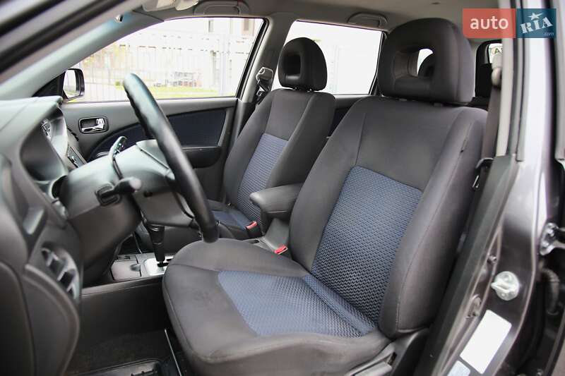 Внедорожник / Кроссовер Mitsubishi Outlander 2007 в Харькове