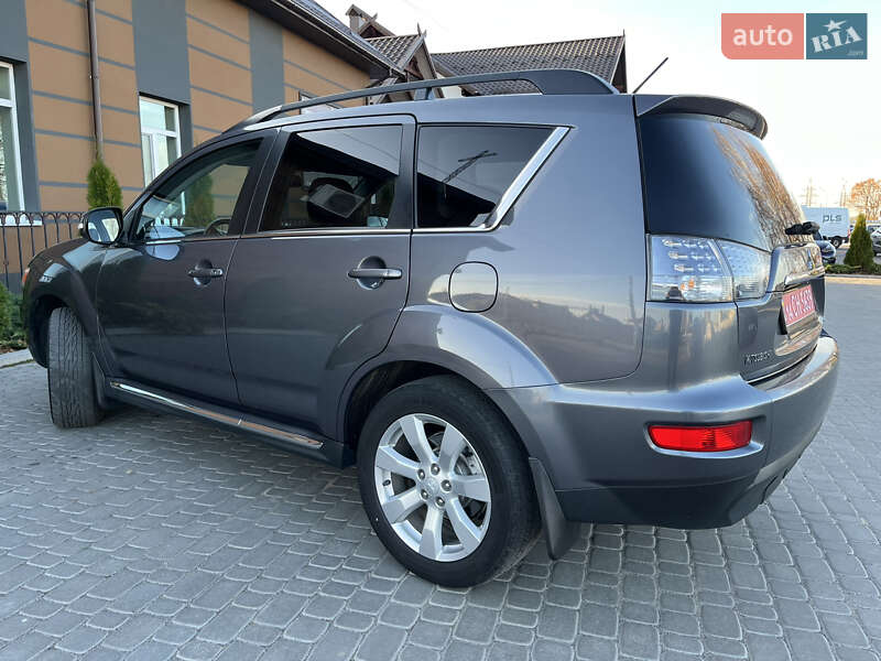 Внедорожник / Кроссовер Mitsubishi Outlander 2012 в Виннице