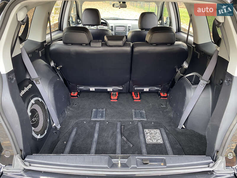 Внедорожник / Кроссовер Mitsubishi Outlander 2011 в Радивилове фото 59 Внедорожник / Кроссовер Mitsubishi Outlander 2011 в Радивилове