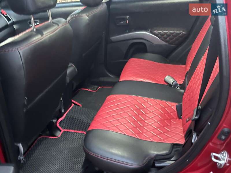 Позашляховик / Кросовер Mitsubishi Outlander 2010 в Києві фото 23 Позашляховик / Кросовер Mitsubishi Outlander 2010 в Києві