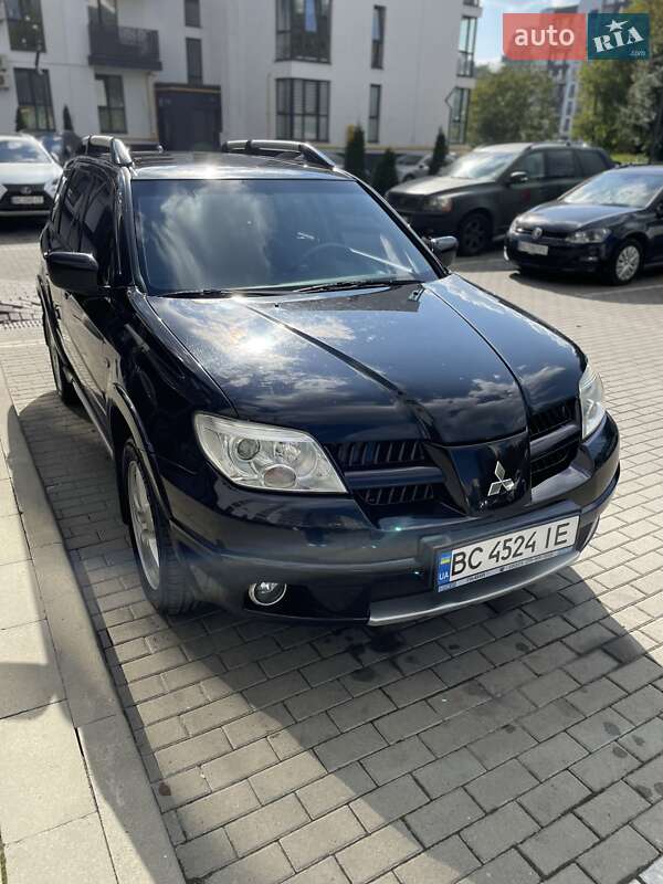 Внедорожник / Кроссовер Mitsubishi Outlander 2007 в Львове