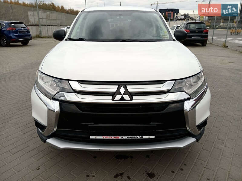 Mitsubishi Outlander 2017