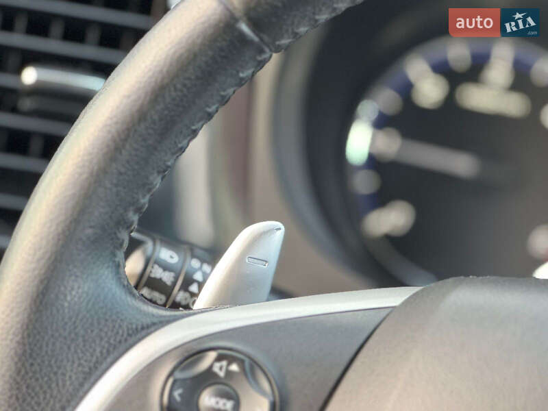 Внедорожник / Кроссовер Mitsubishi Outlander 2012 в Сумах