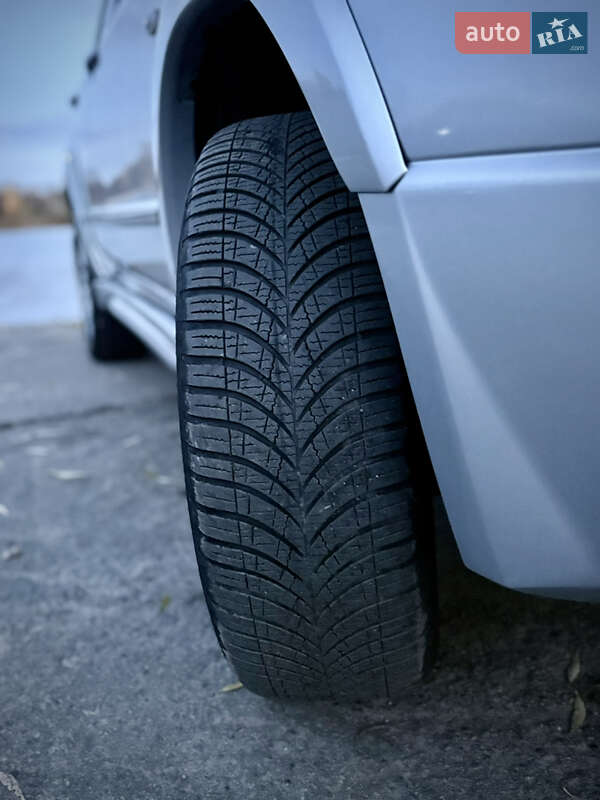 Внедорожник / Кроссовер Mitsubishi Outlander 2007 в Киеве фото 4 Внедорожник / Кроссовер Mitsubishi Outlander 2007 в Киеве