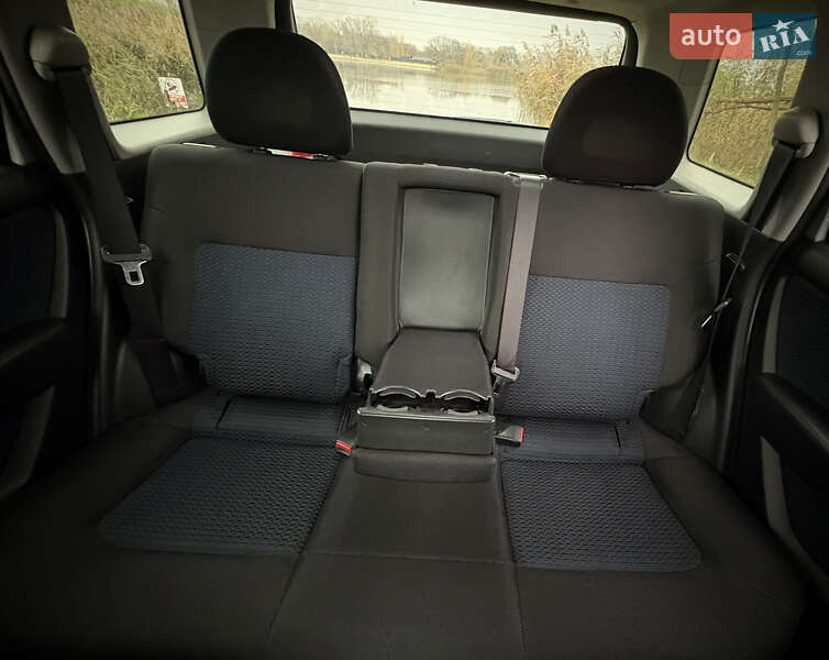 Внедорожник / Кроссовер Mitsubishi Outlander 2007 в Киеве фото 26 Внедорожник / Кроссовер Mitsubishi Outlander 2007 в Киеве