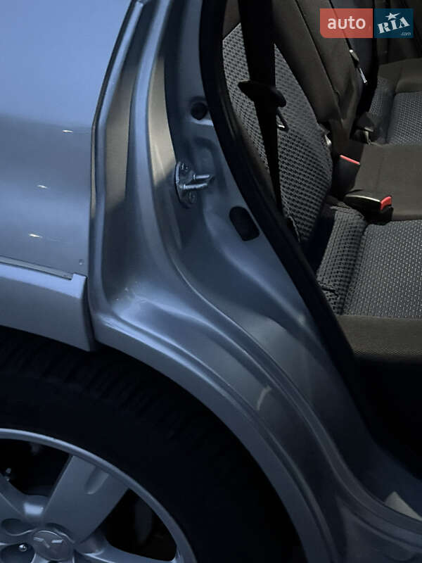 Внедорожник / Кроссовер Mitsubishi Outlander 2007 в Киеве фото 39 Внедорожник / Кроссовер Mitsubishi Outlander 2007 в Киеве