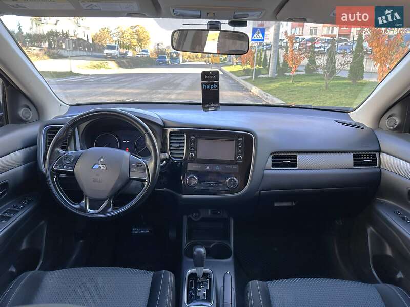 Внедорожник / Кроссовер Mitsubishi Outlander 2015 в Тернополе