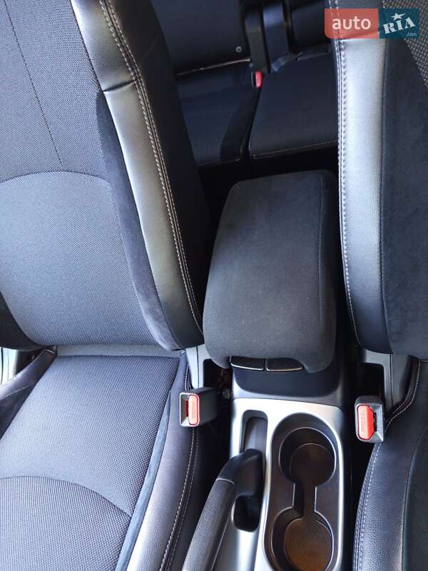 Внедорожник / Кроссовер Mitsubishi Outlander 2011 в Дрогобыче фото 56 Внедорожник / Кроссовер Mitsubishi Outlander 2011 в Дрогобыче