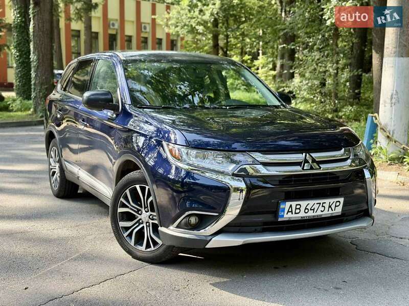 Внедорожник / Кроссовер Mitsubishi Outlander 2017 в Новояворовске фото 19 Внедорожник / Кроссовер Mitsubishi Outlander 2017 в Новояворовске