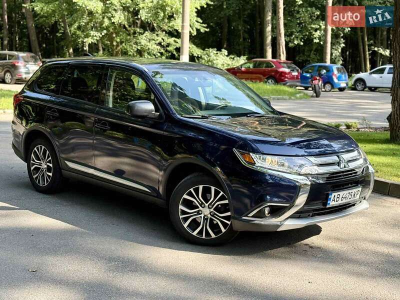 Внедорожник / Кроссовер Mitsubishi Outlander 2017 в Новояворовске фото 28 Внедорожник / Кроссовер Mitsubishi Outlander 2017 в Новояворовске