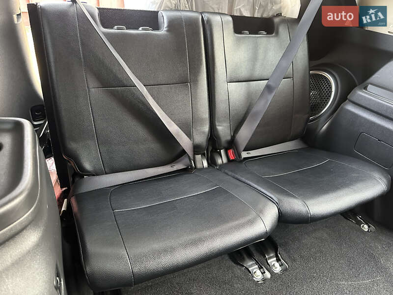 Позашляховик / Кросовер Mitsubishi Outlander 2014 в Харкові