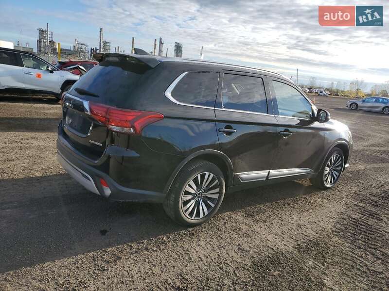 Внедорожник / Кроссовер Mitsubishi Outlander 2019 в Харькове фото 3 Внедорожник / Кроссовер Mitsubishi Outlander 2019 в Харькове