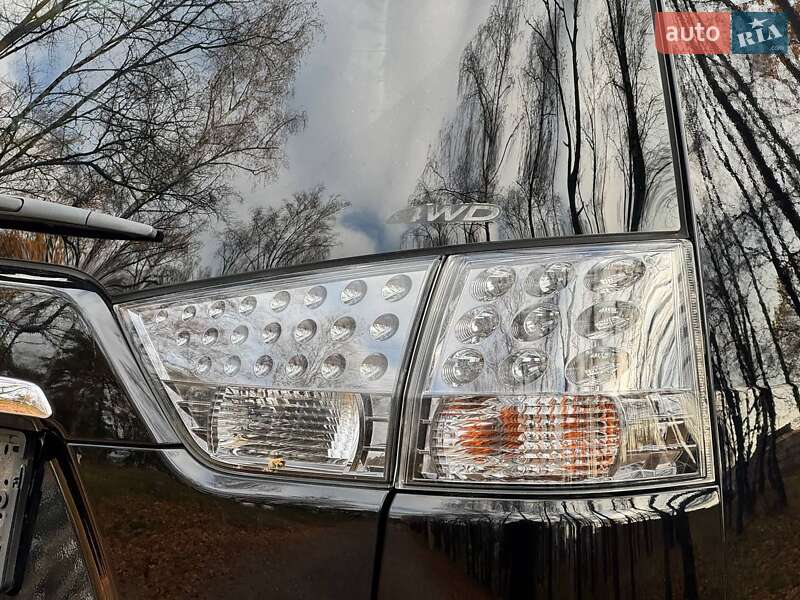 Позашляховик / Кросовер Mitsubishi Outlander 2011 в Охтирці