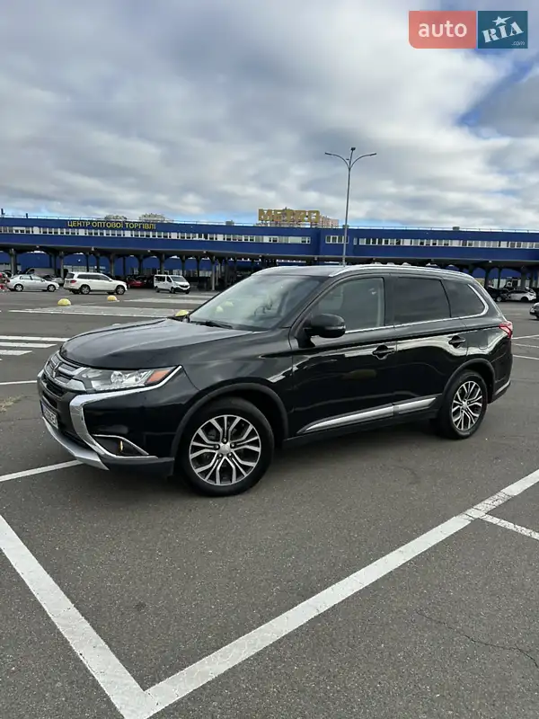 Mitsubishi Outlander
