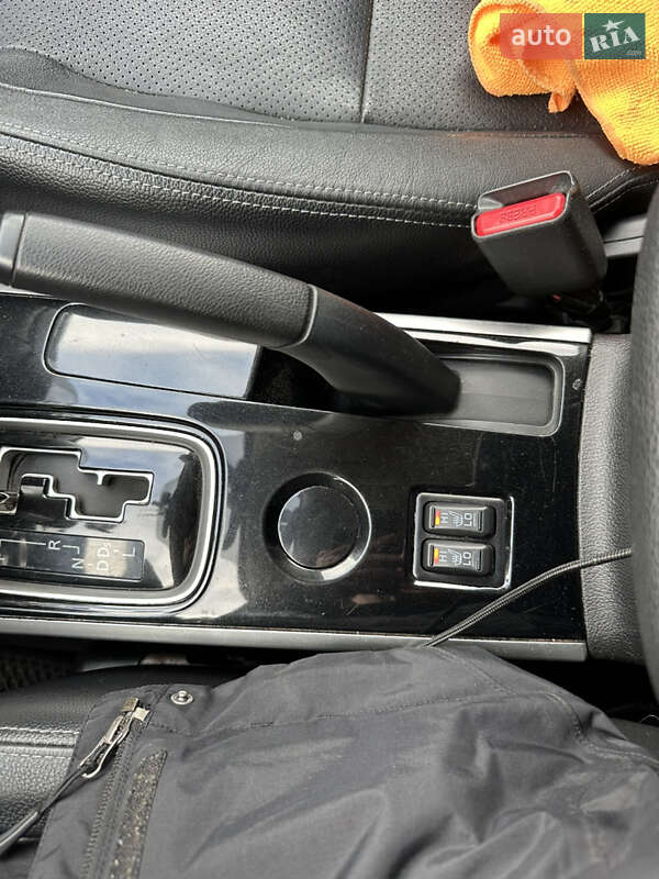 Внедорожник / Кроссовер Mitsubishi Outlander 2017 в Киеве фото 12 Внедорожник / Кроссовер Mitsubishi Outlander 2017 в Киеве