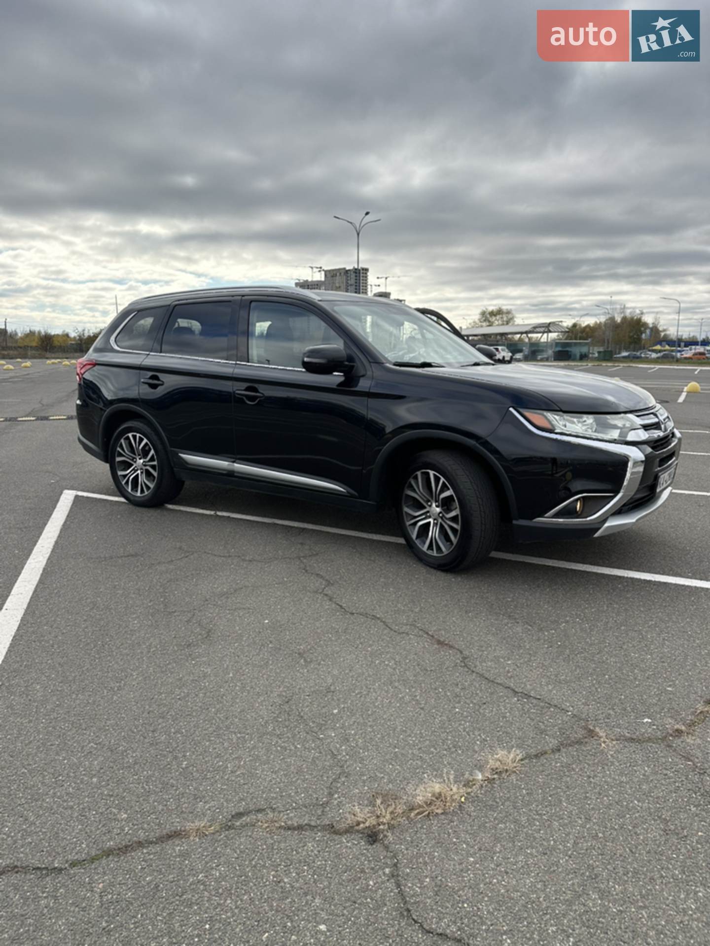 2017 Mitsubishi Outlander - мініатюра 30