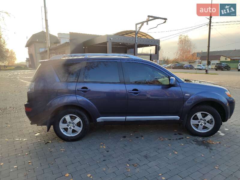 Позашляховик / Кросовер Mitsubishi Outlander 2007 в Миргороді