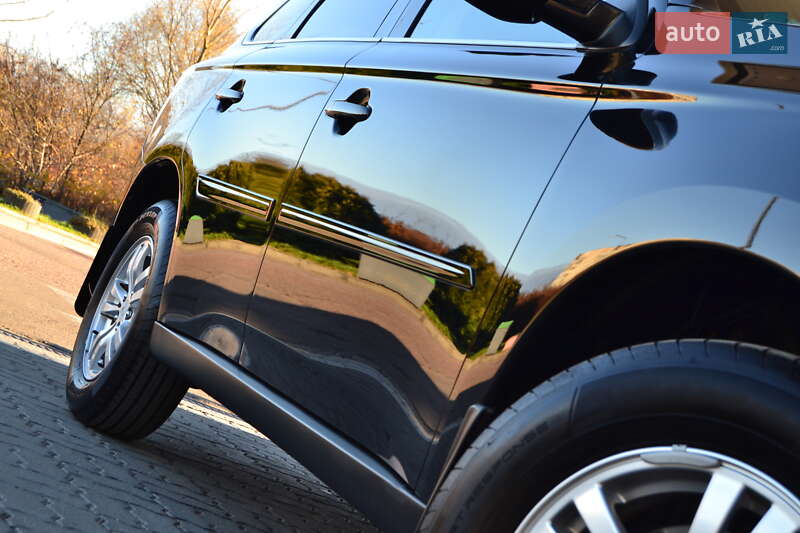 Внедорожник / Кроссовер Mitsubishi Outlander 2013 в Дрогобыче