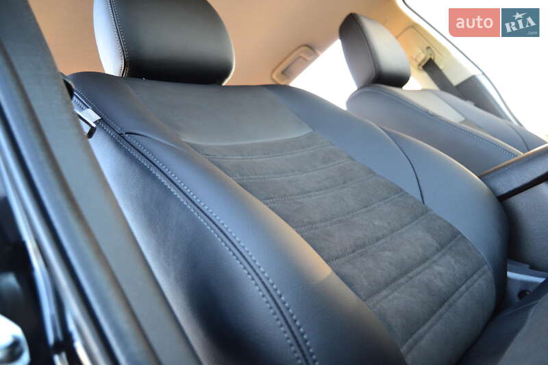 Внедорожник / Кроссовер Mitsubishi Outlander 2013 в Дрогобыче