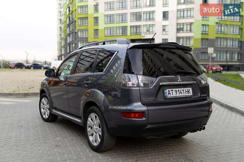 Внедорожник / Кроссовер Mitsubishi Outlander 2011 в Ивано-Франковске фото 39 Внедорожник / Кроссовер Mitsubishi Outlander 2011 в Ивано-Франковске