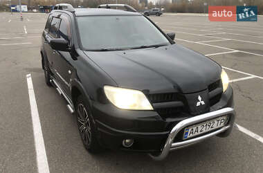 Позашляховик / Кросовер Mitsubishi Outlander 2007 в Києві