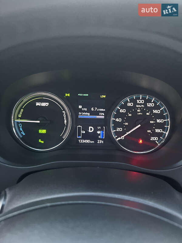 Внедорожник / Кроссовер Mitsubishi Outlander 2018 в Одессе