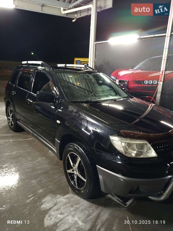 Позашляховик / Кросовер Mitsubishi Outlander 2007 в Дрогобичі фото 2 Позашляховик / Кросовер Mitsubishi Outlander 2007 в Дрогобичі