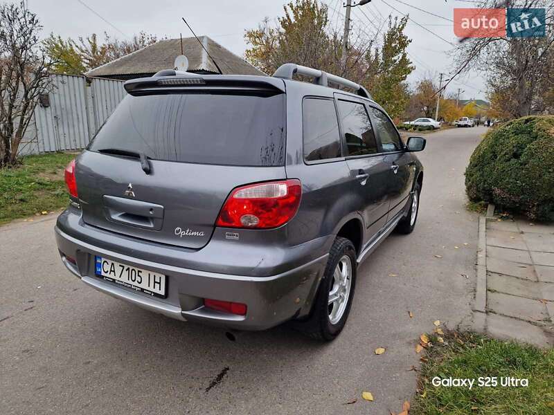 Внедорожник / Кроссовер Mitsubishi Outlander 2006 в Черкассах фото 5 Внедорожник / Кроссовер Mitsubishi Outlander 2006 в Черкассах