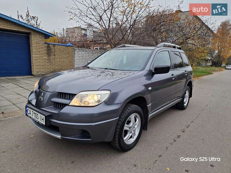 Внедорожник / Кроссовер Mitsubishi Outlander 2006 в Черкассах фото 8 Внедорожник / Кроссовер Mitsubishi Outlander 2006 в Черкассах