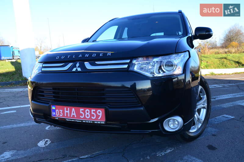 Позашляховик / Кросовер Mitsubishi Outlander 2013 в Дрогобичі фото 2 Позашляховик / Кросовер Mitsubishi Outlander 2013 в Дрогобичі