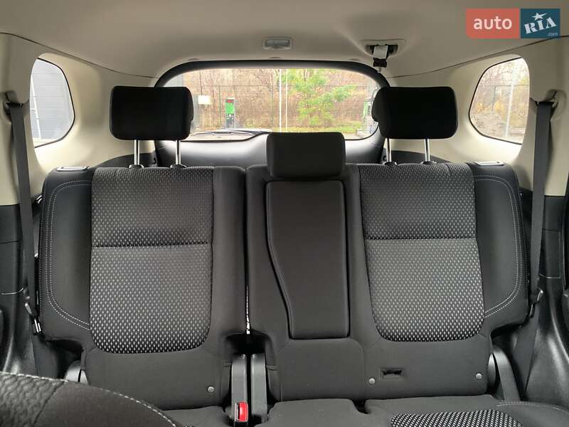 Внедорожник / Кроссовер Mitsubishi Outlander 2018 в Киеве фото 120 Внедорожник / Кроссовер Mitsubishi Outlander 2018 в Киеве