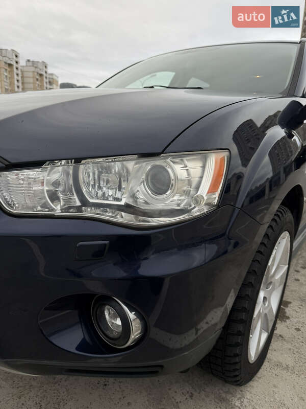 Позашляховик / Кросовер Mitsubishi Outlander 2011 в Києві фото 27 Позашляховик / Кросовер Mitsubishi Outlander 2011 в Києві