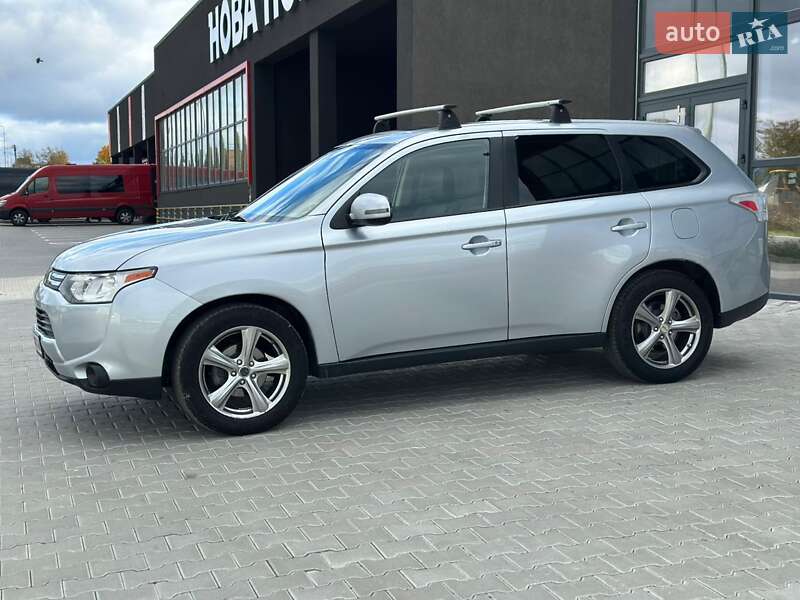 Позашляховик / Кросовер Mitsubishi Outlander 2013 в Тернополі фото 48 Позашляховик / Кросовер Mitsubishi Outlander 2013 в Тернополі