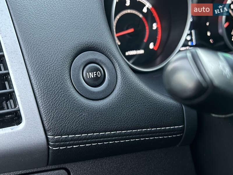 Позашляховик / Кросовер Mitsubishi Outlander 2012 в Ковелі фото 68 Позашляховик / Кросовер Mitsubishi Outlander 2012 в Ковелі