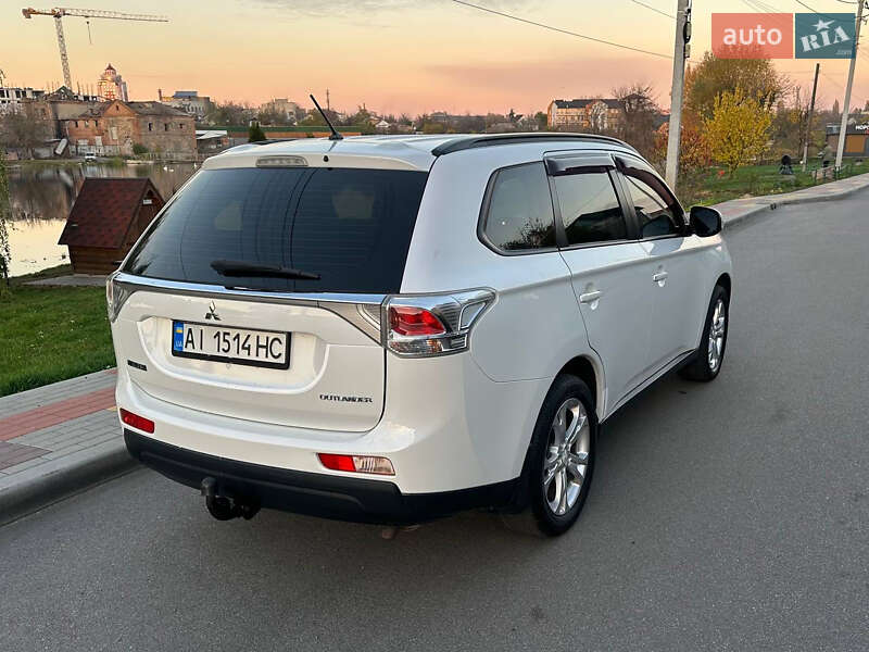 Позашляховик / Кросовер Mitsubishi Outlander 2013 в Білій Церкві фото 3 Позашляховик / Кросовер Mitsubishi Outlander 2013 в Білій Церкві