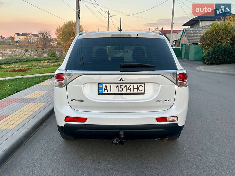 Позашляховик / Кросовер Mitsubishi Outlander 2013 в Білій Церкві фото 4 Позашляховик / Кросовер Mitsubishi Outlander 2013 в Білій Церкві