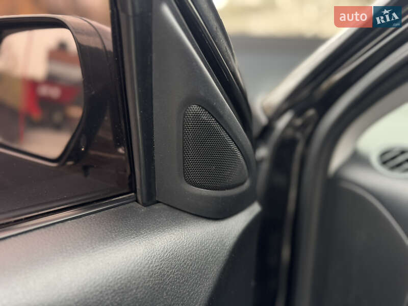 Внедорожник / Кроссовер Mitsubishi Outlander 2006 в Киеве фото 29 Внедорожник / Кроссовер Mitsubishi Outlander 2006 в Киеве