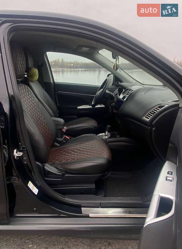 Внедорожник / Кроссовер Mitsubishi Outlander 2014 в Днепре фото 19 Внедорожник / Кроссовер Mitsubishi Outlander 2014 в Днепре