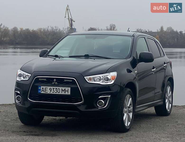 Внедорожник / Кроссовер Mitsubishi Outlander 2014 в Днепре фото 3 Внедорожник / Кроссовер Mitsubishi Outlander 2014 в Днепре